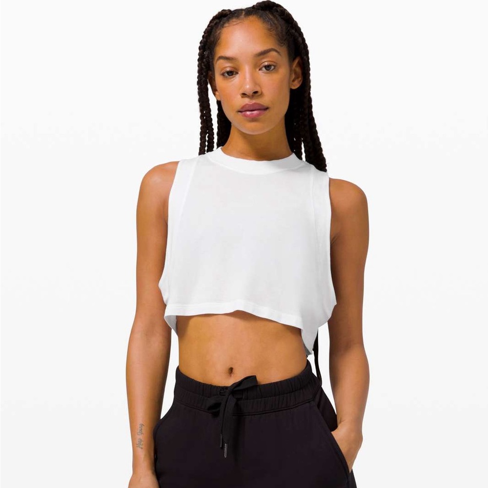Lululemon All Yours Crop Tank Top size 6 white